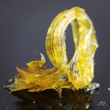 how-to-smoke-shatter-concentrates-weedly-phoenix-1080x1080